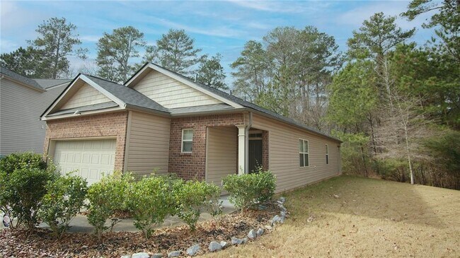 Foto del edificio - 813 Blue Hill Ln