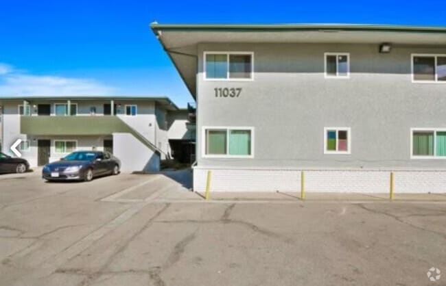 Building Photo - 11037 Ferina St.