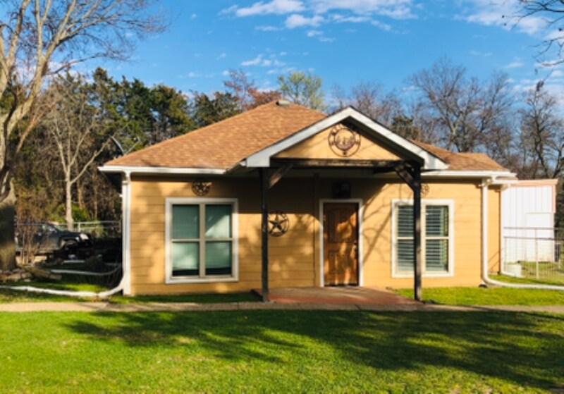 Primary Photo - 5110 Ranchero Ln