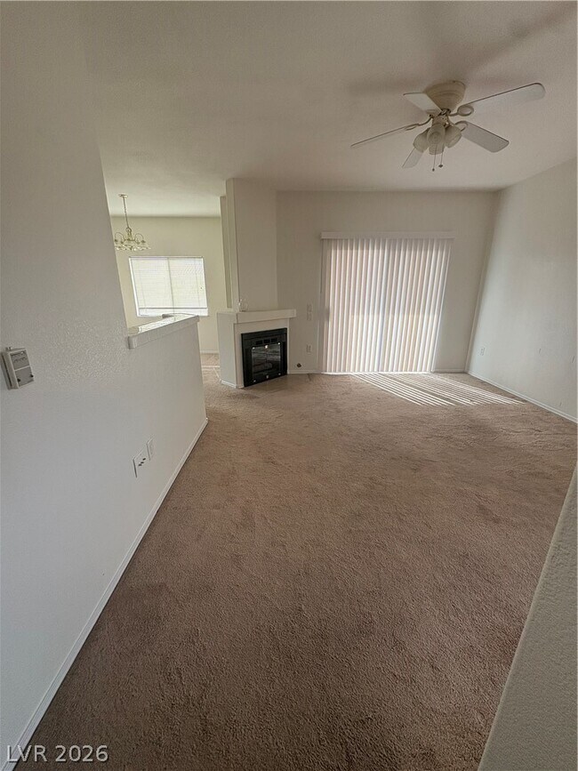 Foto del edificio - 1050 E Cactus Ave