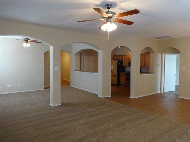 Building Photo - 12016 Ringtail Dr