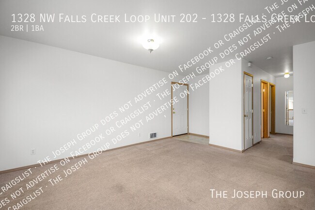 Foto del edificio - 1328 NW Falls Creek Loop