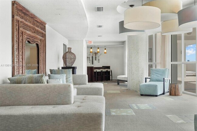 Foto del edificio - 500 NE 29th St