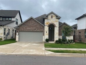 Building Photo - 720 Kingston Pl