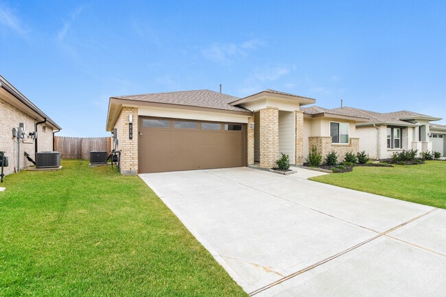 Building Photo - 214 Serena Pk Ln