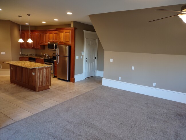 Building Photo - 1505 Neal Avenue Ct N