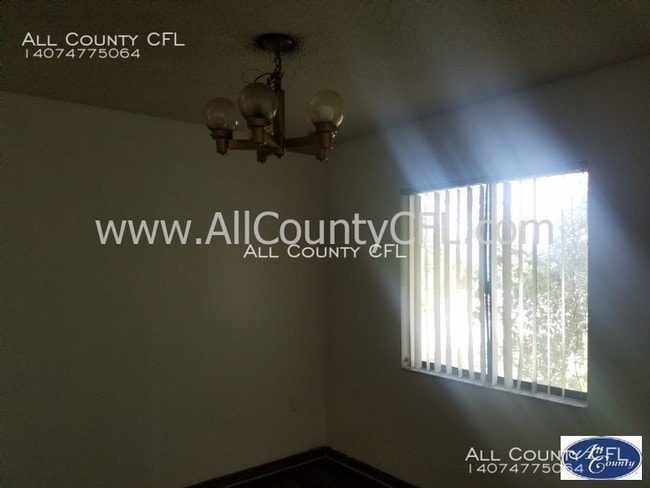 Building Photo - 5656 S Rio Grande Ave