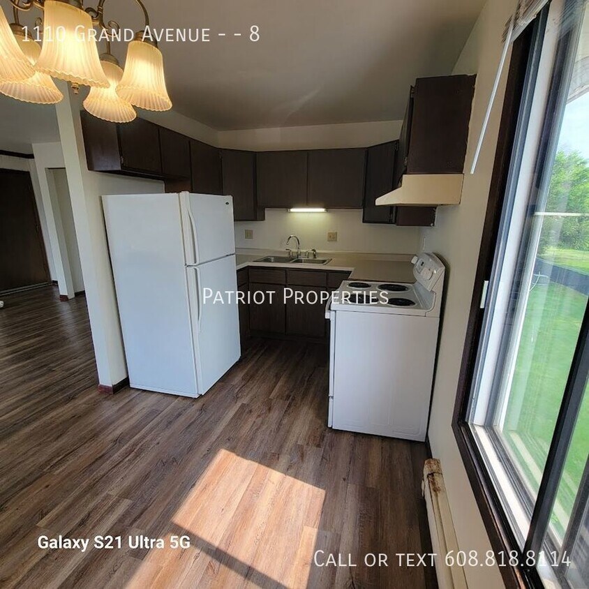 1110 Grand Ave Unit 8, Prairie du Sac, WI 53578 Room for Rent in