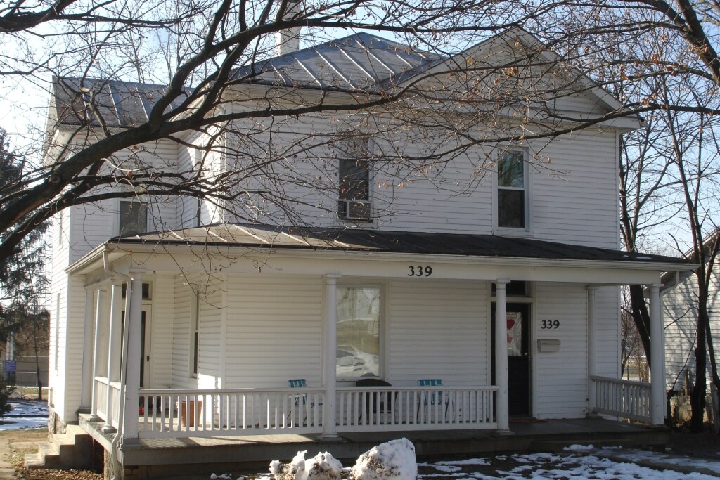 Building Photo - 339 W Bruce St