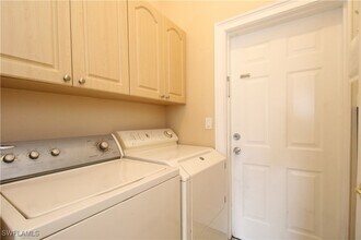 Building Photo - 2310 2nd Ave SE