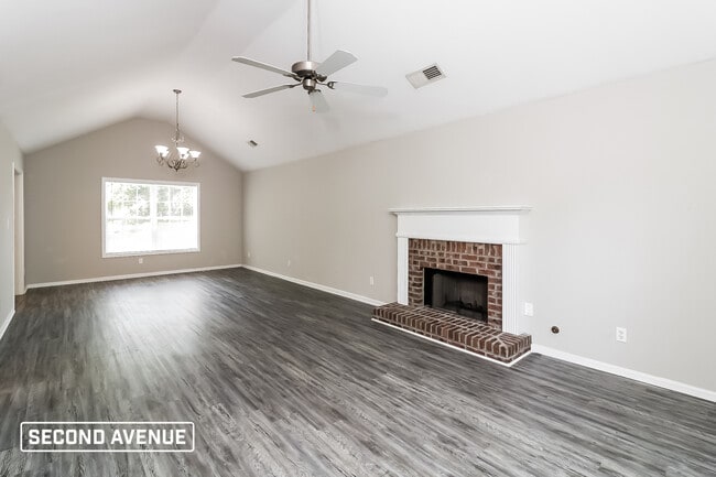 Building Photo - 1920 Ripple Creek Ct SW