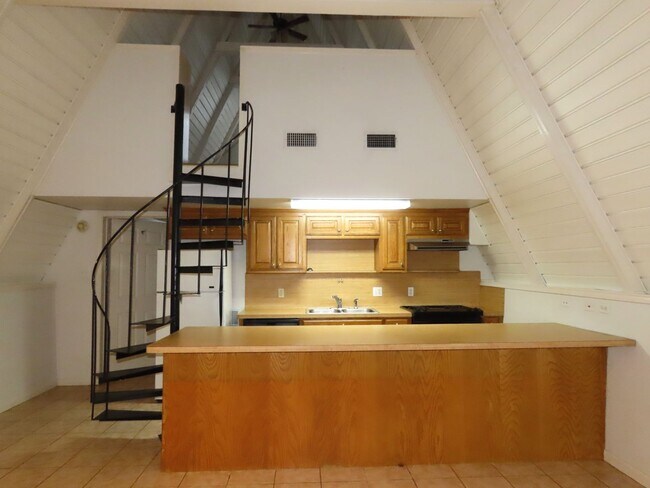Foto del edificio - Charming 2 Bedroom A-Frame Home near Hospi...