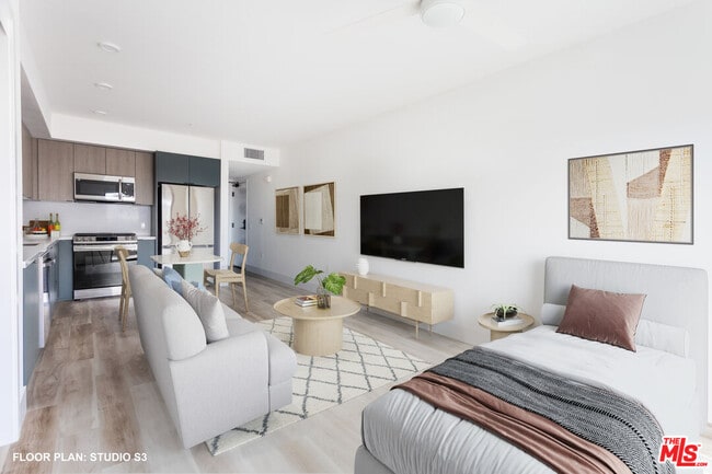 Building Photo - 7617 Santa Monica Blvd