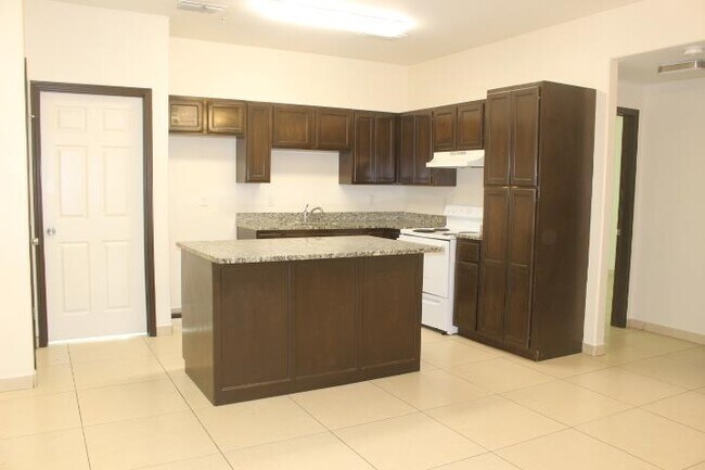 Foto del edificio - 3118 Garfield St