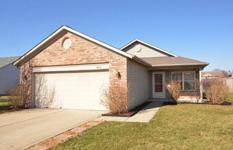 Building Photo - 4036 Magnolia Dr