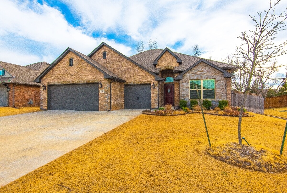 Primary Photo - 1316 Woodgrass Ct