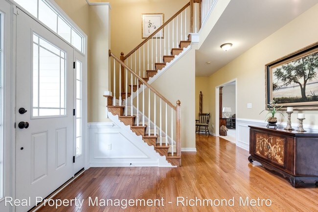 Building Photo - 2891 Patriots Landing Dr