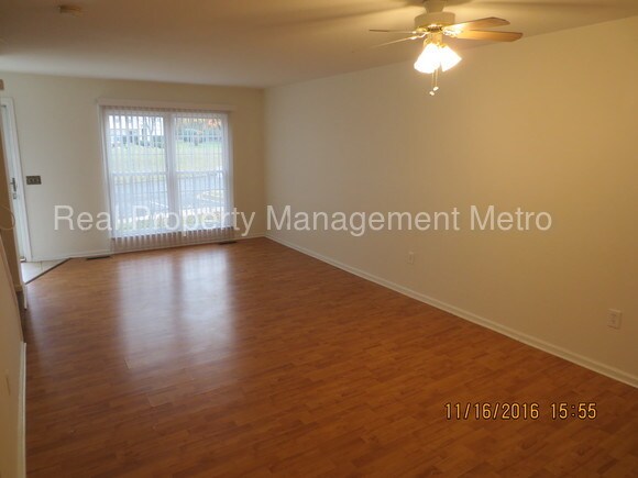 Building Photo - 9617 Lambeth Ct