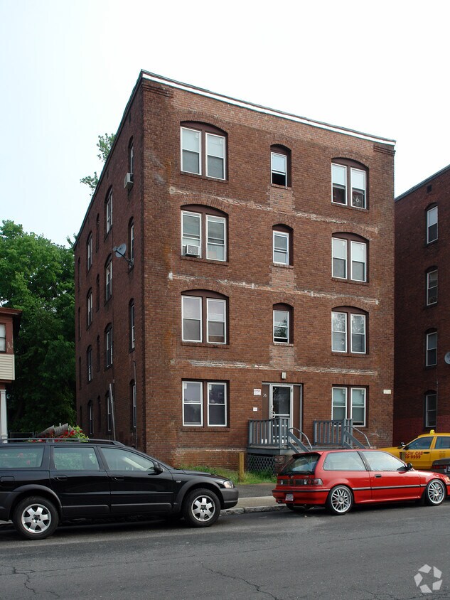 36 Dover St, Springfield, MA 01107 Apartments in Springfield, MA