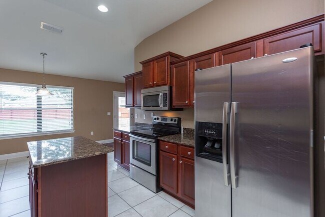 Building Photo - 3890 Elevator Ct
