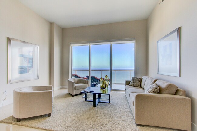 Building Photo - 1 N Ocean Blvd