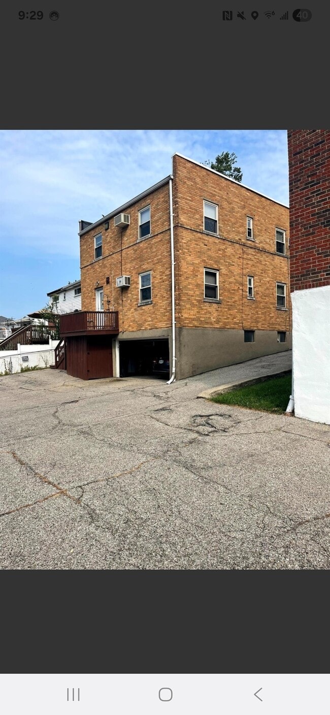 Building Photo - 4649 Mount Alverno Rd