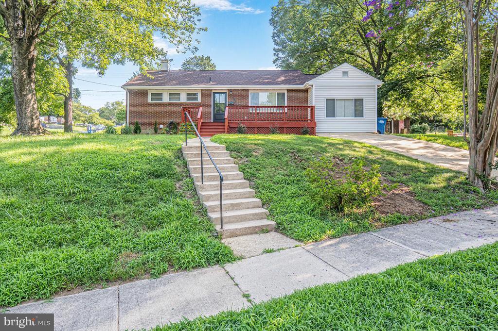 Foto principal - 3906 Ronson Dr
