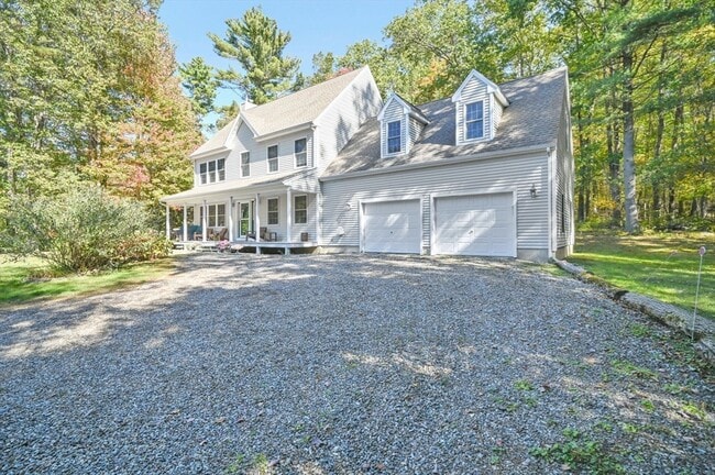 Building Photo - 49 Hydeville Rd