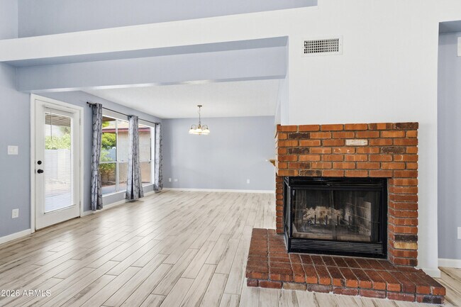 Foto del edificio - 3850 W Harrison St