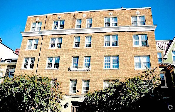 Building Photo - 1731 Willard St NW
