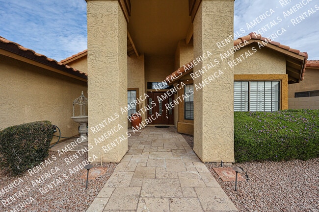 Foto del edificio - 532 E Stonebridge Dr