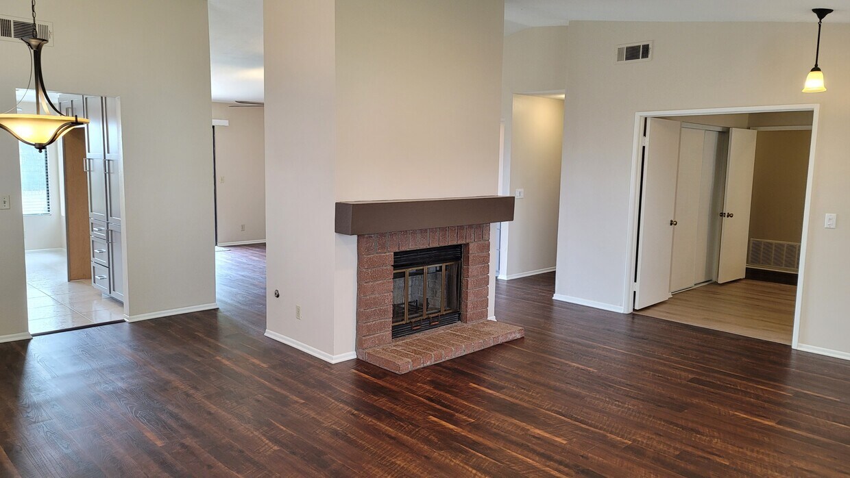 Open Floor Plan: Connected Family, Living, and formal Dining rooms - 19335 Windrose Dr