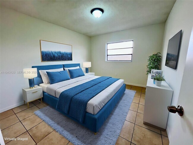 Foto del edificio - 1127 W 37th St