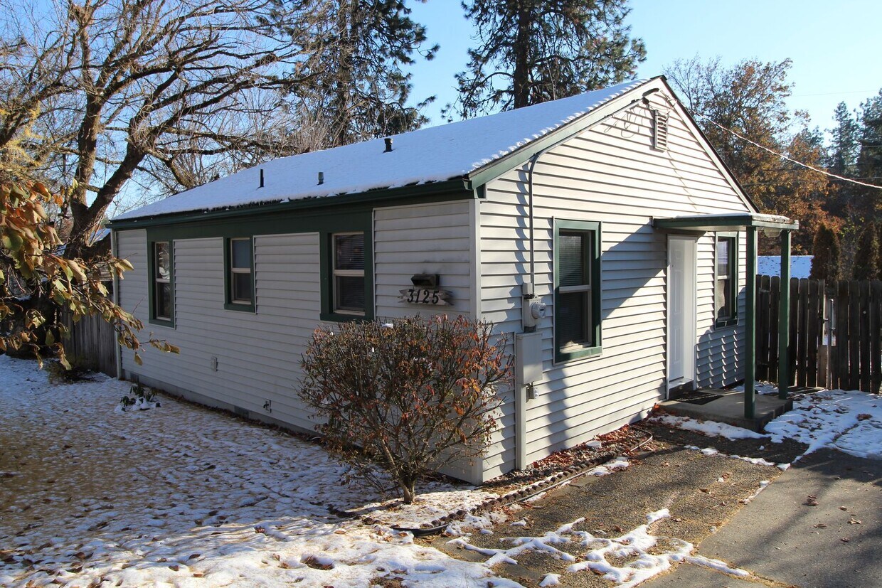 Primary Photo - 3125 W. Trinity Pl. Spokane, WA-NuKey Real...