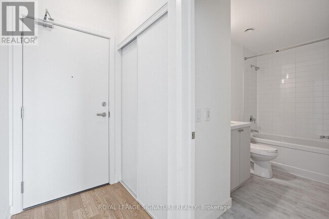 Building Photo - 51 Clarington Blvd