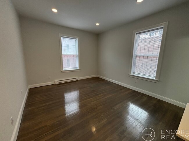 Foto del edificio - 529 Beacon St