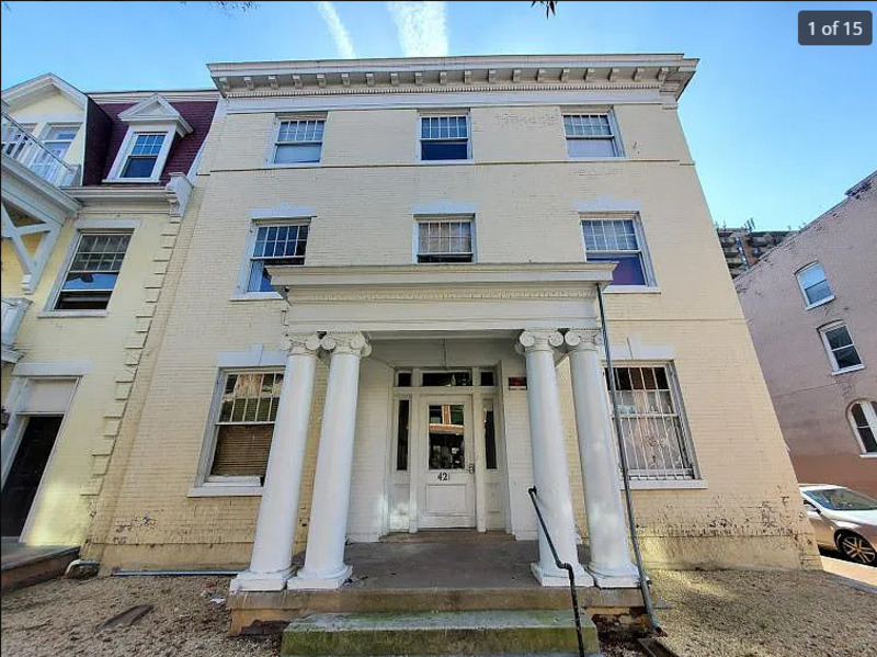 Primary Photo - 421 W Grace St