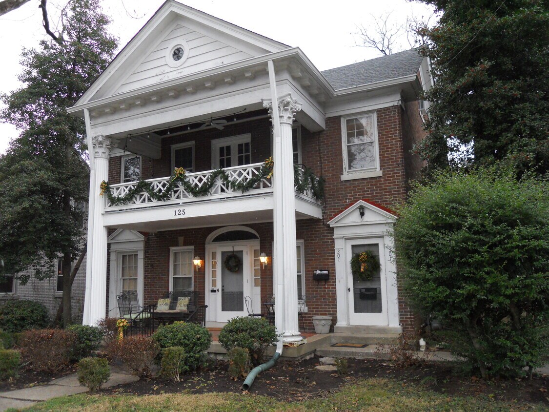 125 McDowell Rd Unit 2, Lexington, KY 40502 Apartments in Lexington