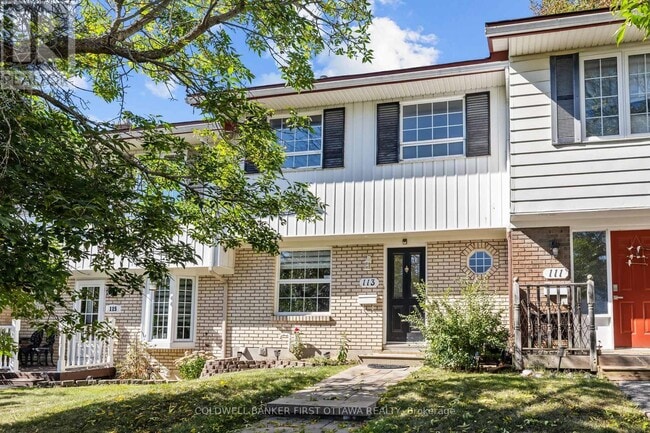 Building Photo - 113 Monterey Dr