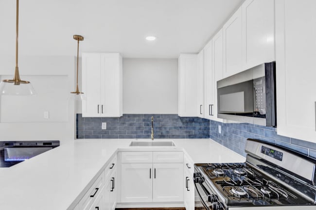 Building Photo - 526 Olive St