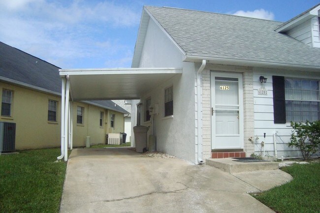 Building Photo - Delightful Wilds In a 55 community