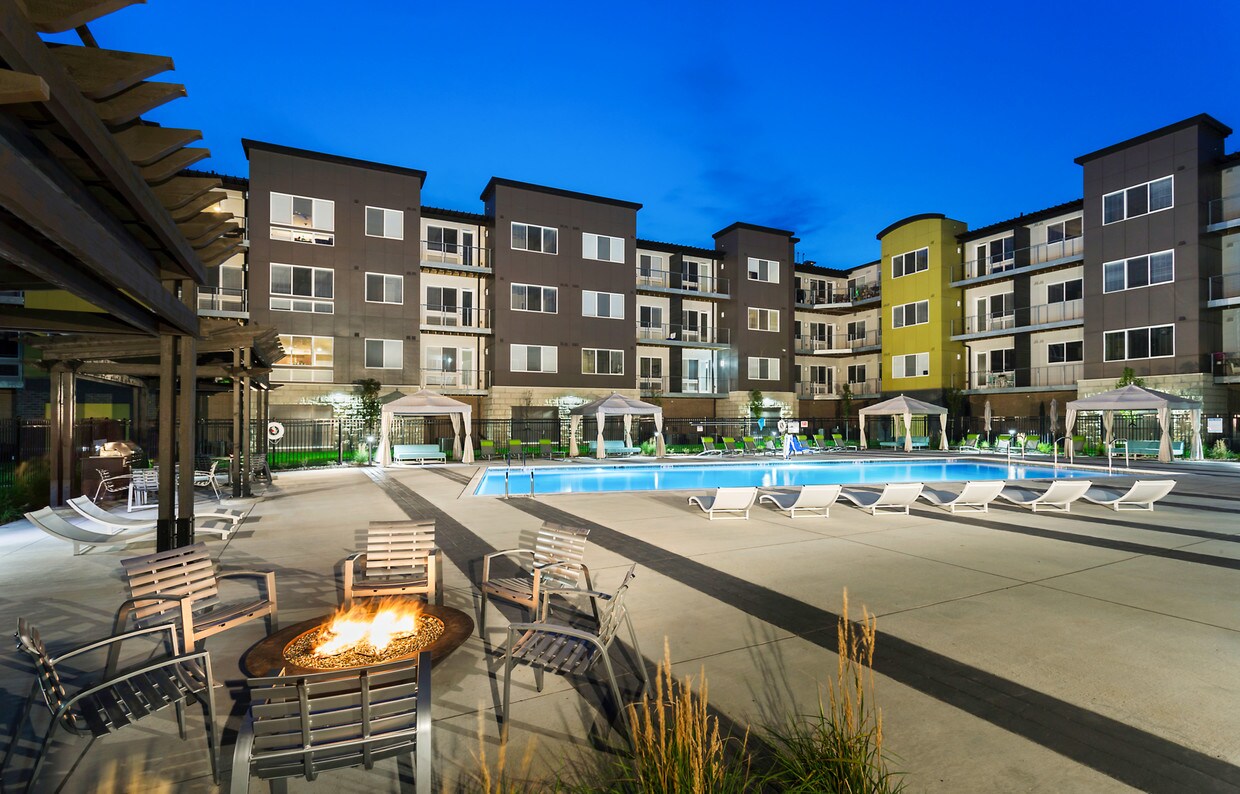 Residences at 62W Apartments Johnston, IA