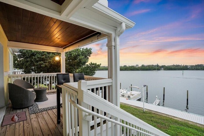 Foto del edificio - 101 Pompano Dr SE