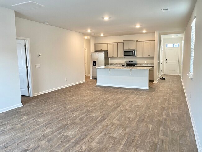 Foto del edificio - 927 Woodside Creek Ln