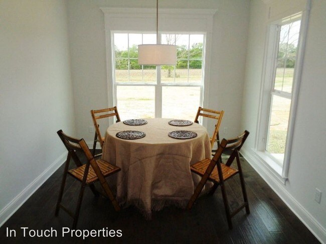 Foto del edificio - 4 br, 2 bath House - 3376 Nottinghill Lane