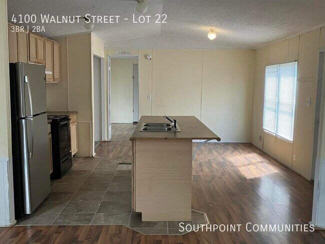 Foto del edificio - 4100 Walnut St