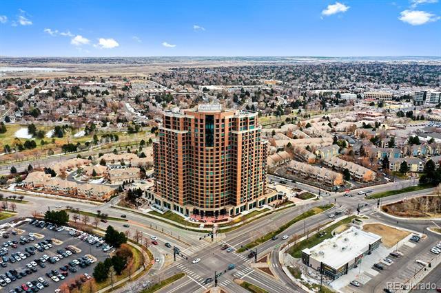 Foto principal - 8100 E Union Ave