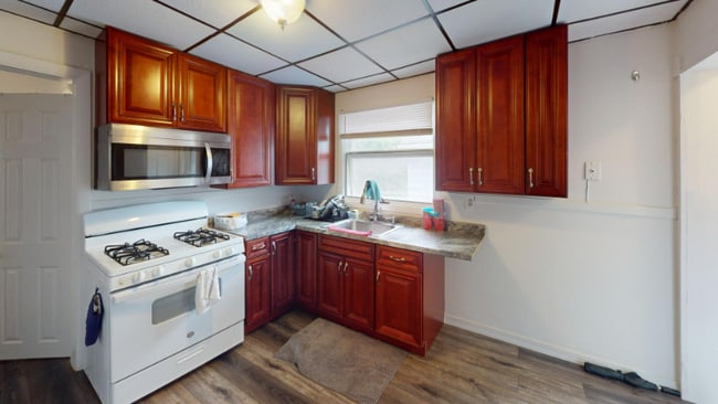 Foto del edificio - 33 Schubert St