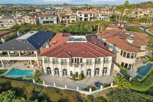 Building Photo - Ocean View Luxury Estate
