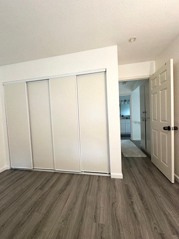 Foto del edificio - 1960 Grande Cir